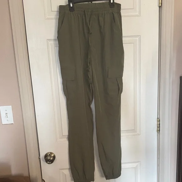 Love Tree Olive Green Cargo Joggers - Picture 1 of 4